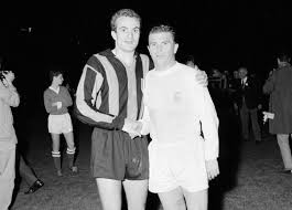 Mazzola e Puskas (Foto Facebook pagina "Alla faccia del calcio)