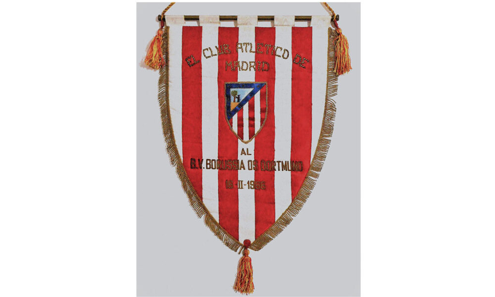 Fanion Vintage Club América (Mexique) - Gagliardetto De Collection - Como Foto
