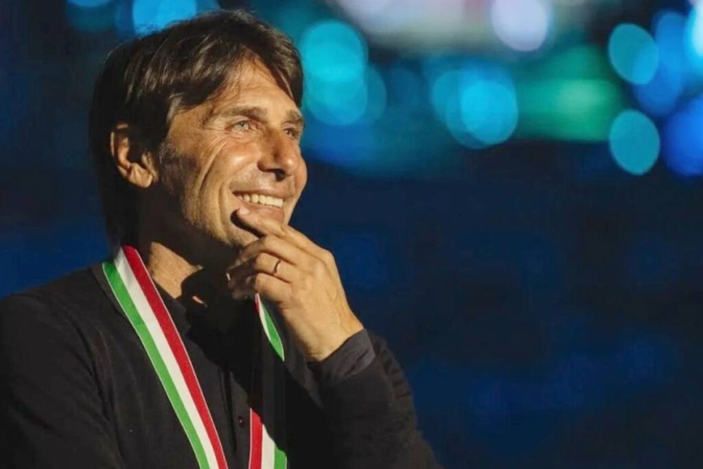 Conte accoglie un jolly in difesa