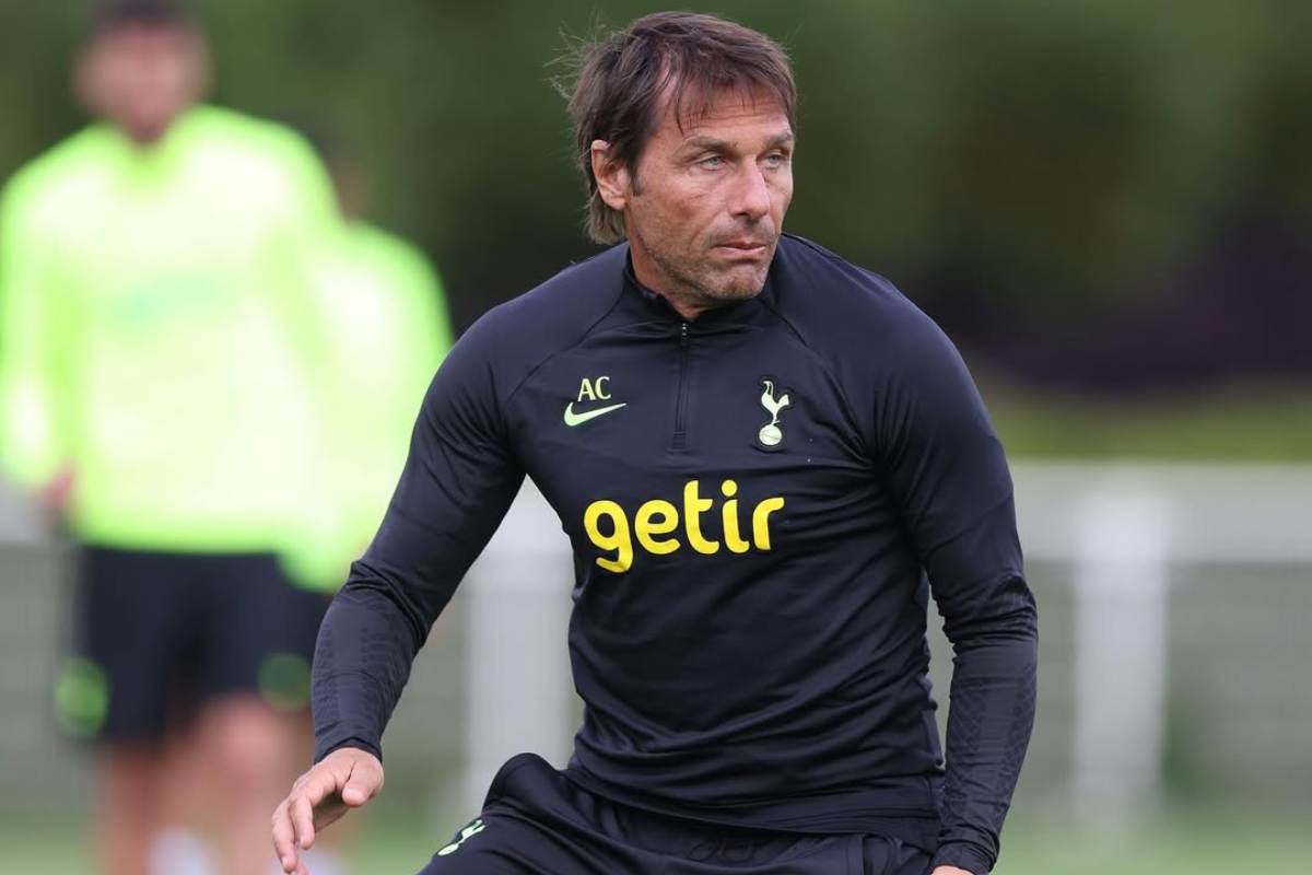 Infortuni Napoli Conte disperato 