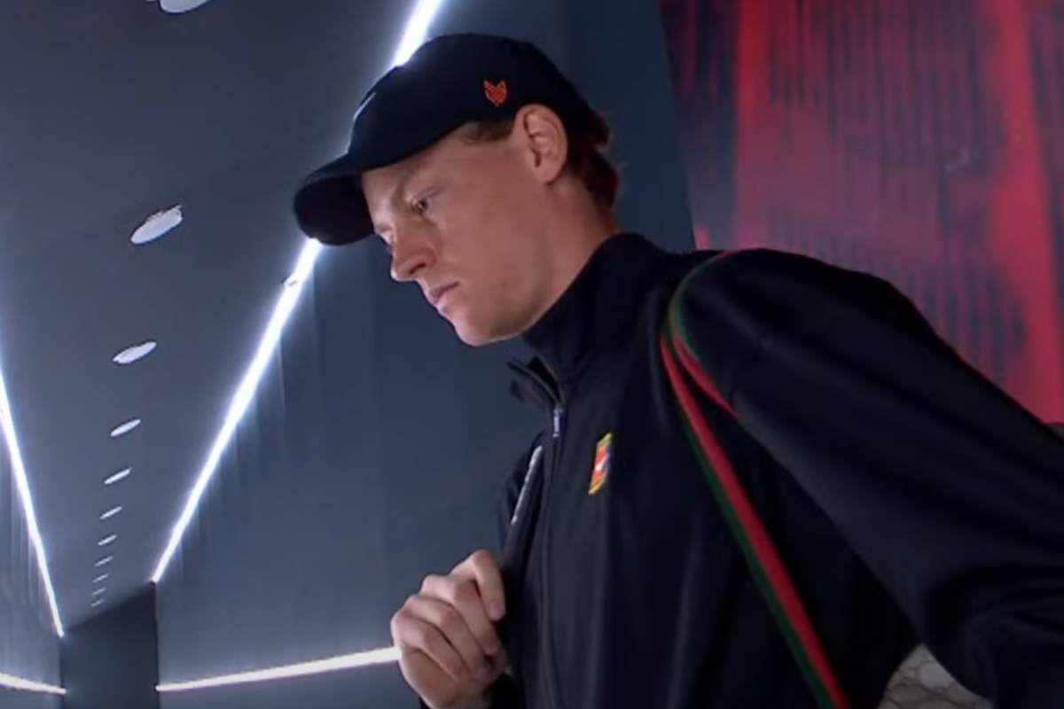 Sinner abbandonato, scandalo italiano: l’annuncio tramortisce i tifosi Sinner abbandonato, scandalo italiano: l’annuncio tramortisce i tifosi