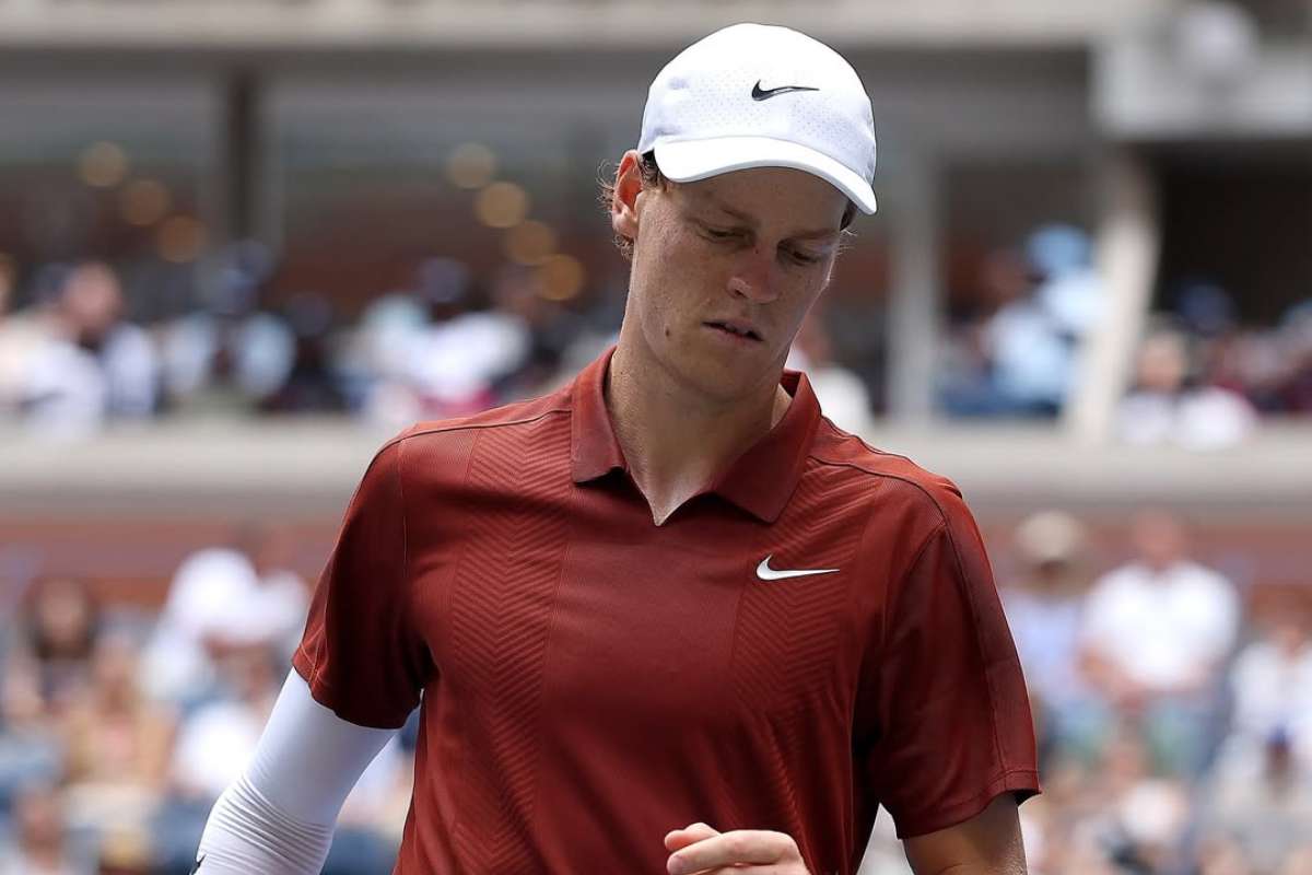 Sinner crampi in Cina 