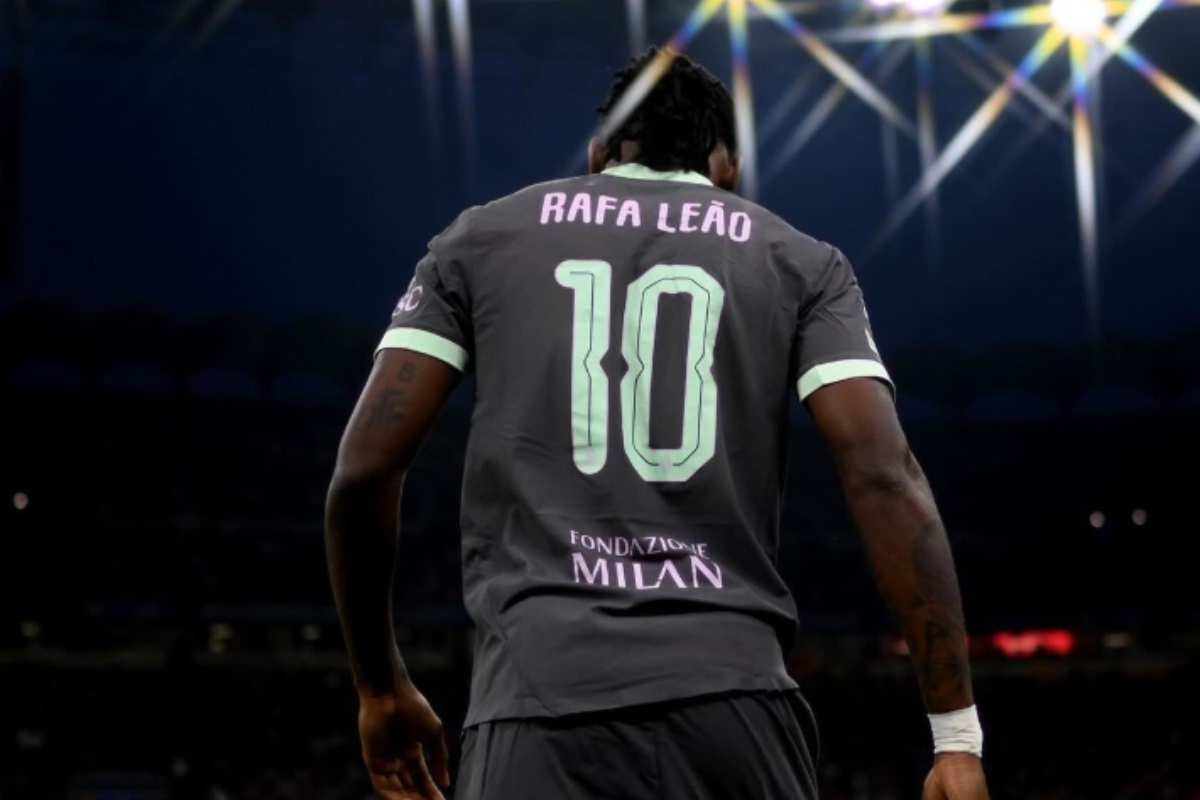 il gol non basta leao saluta il milan cifra da capogiro da Glieroidelcalcio.com il gol non basta leao saluta il milan cifra da capogiro