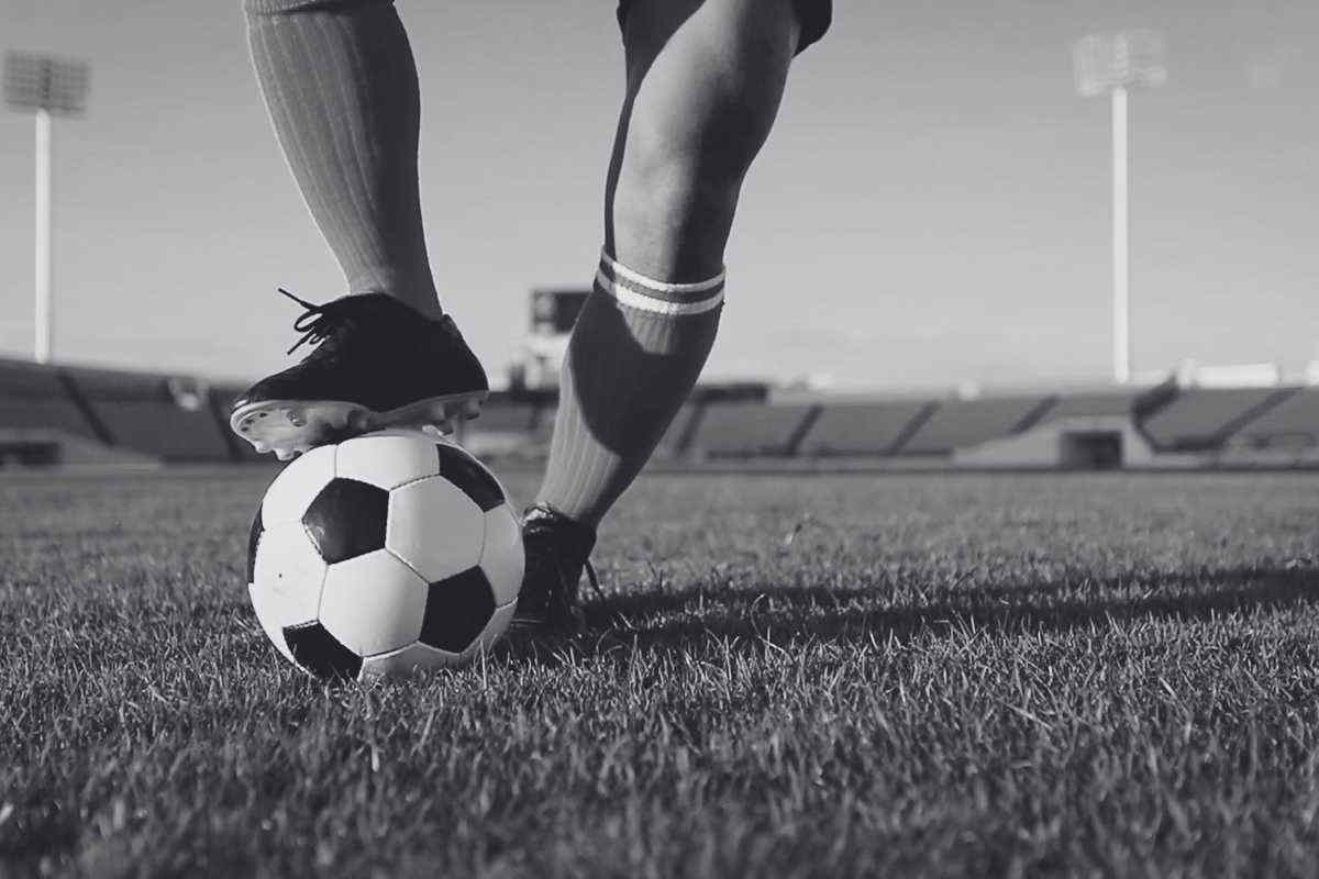 Lutto tremendo nel calcio italiano: addio allo storico allenatore Lutto tremendo nel calcio italiano: addio allo storico allenatore