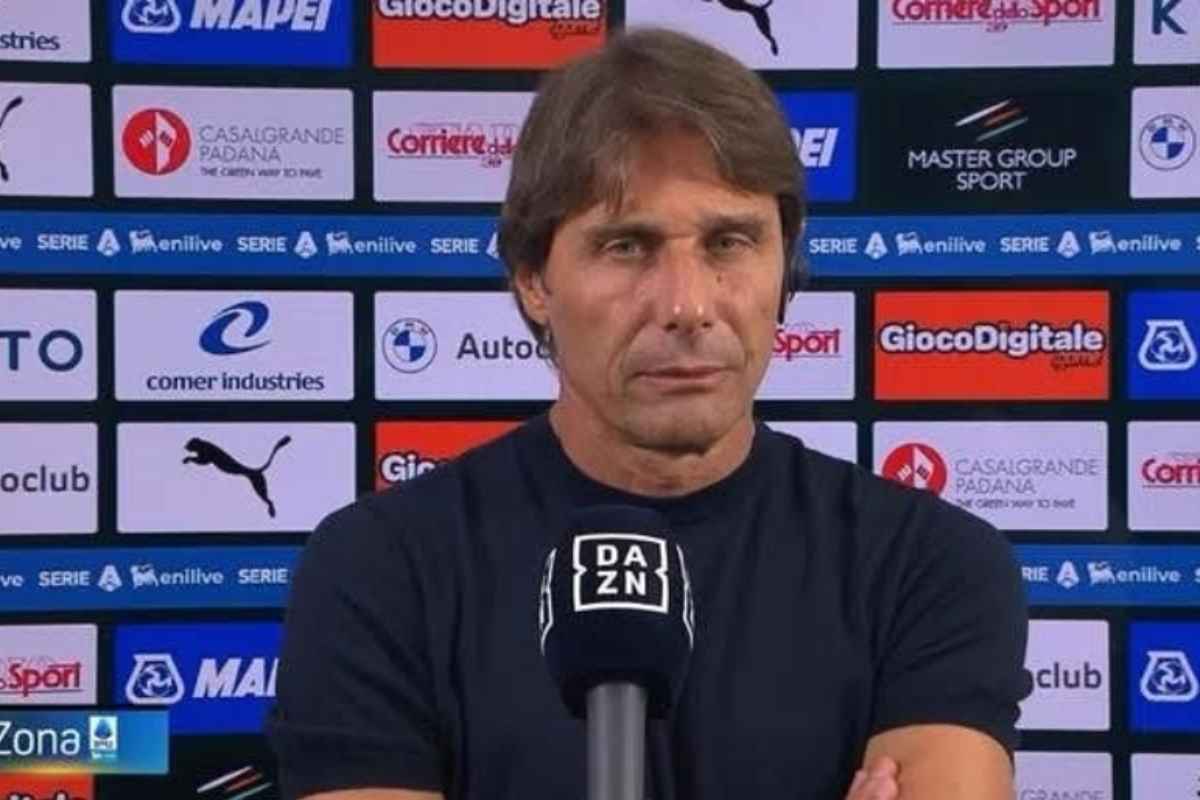 Conte non perdona, rientra a Napoli e lo fa fuori: per Manna sono guai