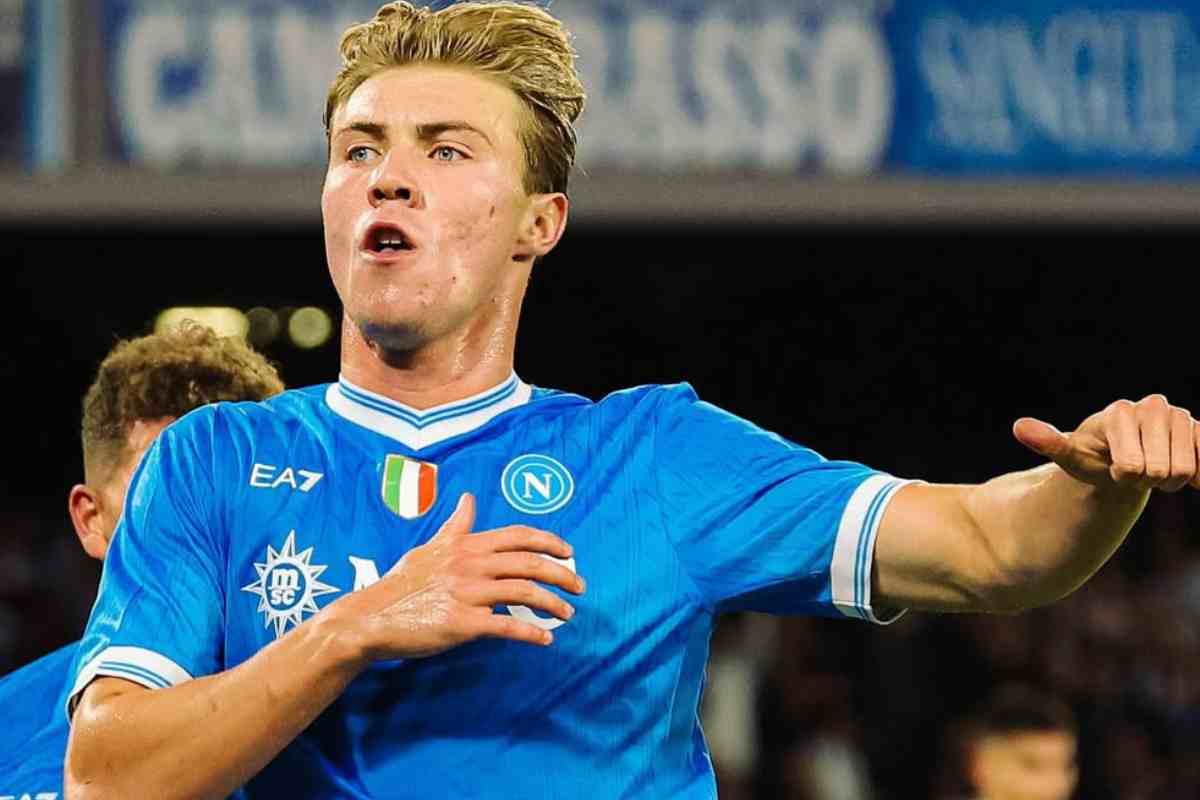 Napoli in allarme, scoppia il caso Hojlund: la notizia fa rumore