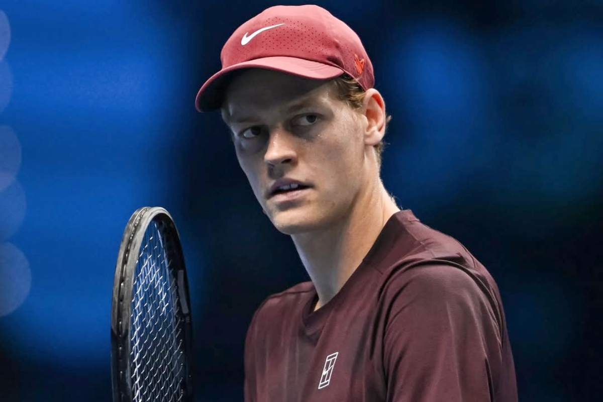 Alcaraz asfalta Sinner, Jannik impietrito: tutto prima della finale Alcaraz asfalta Sinner, Jannik impietrito: tutto prima della finale