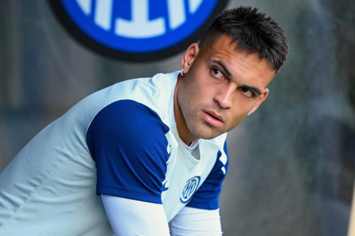 Bye bye Lautaro, Chivu ha deciso: stroncato il capitano dell’Inter