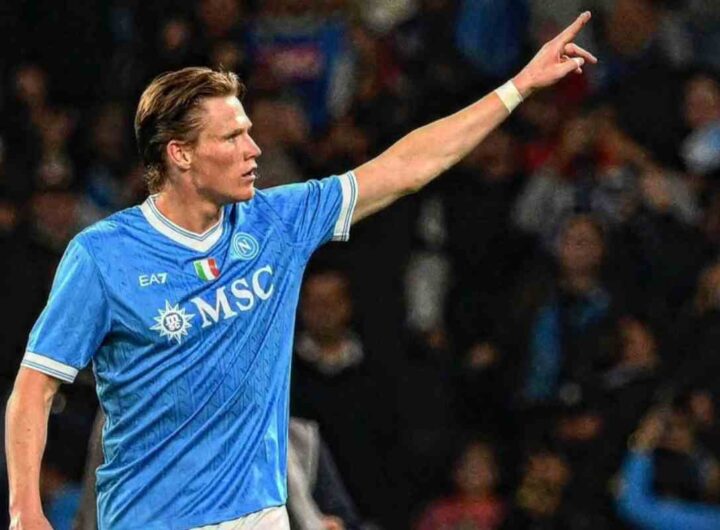 Scott McTominay in campo con il Napoli