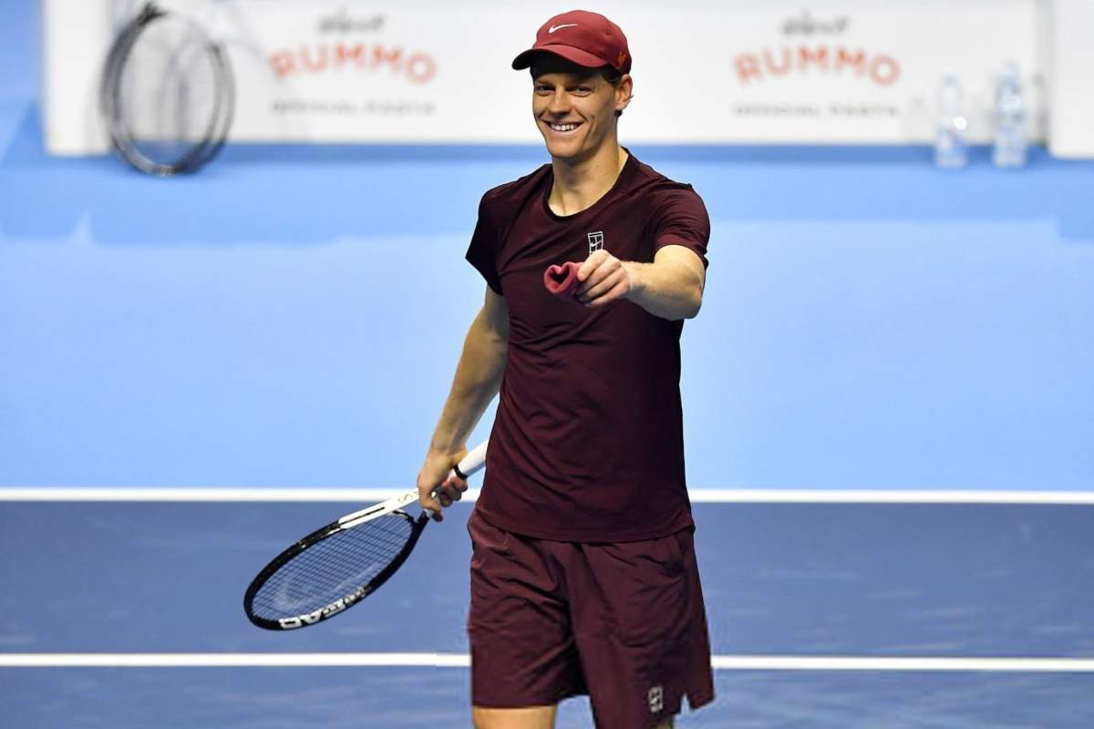 Lacrime Sinner, ha commosso tutta Italia: il saluto prima dell’addio Lacrime Sinner, ha commosso tutta Italia: il saluto prima dell’addio